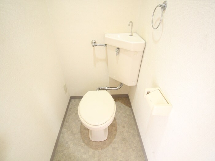 物件内観写真10　(居室)