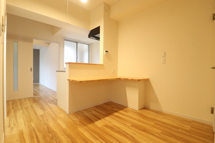 物件内観写真8　(居室)