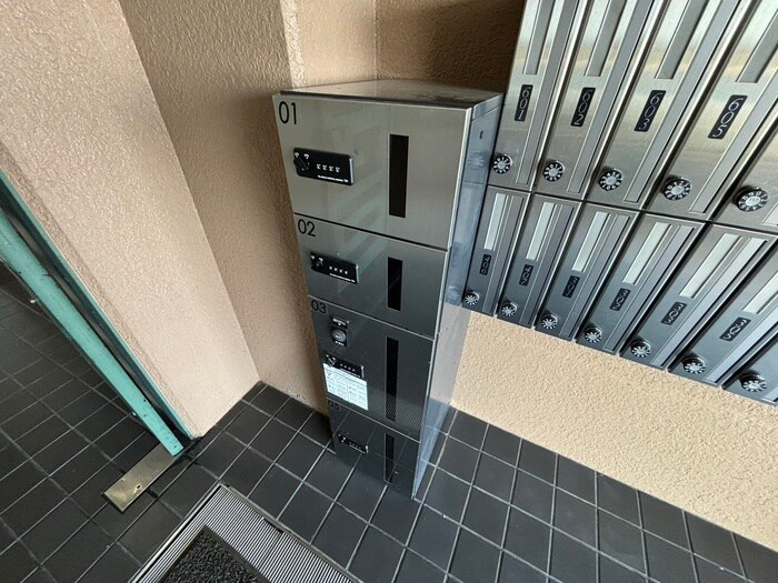 物件外観写真6　(建物設備)