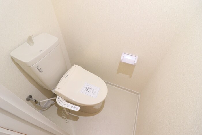 物件内観写真10　(トイレ)