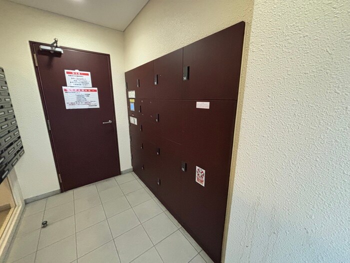 物件外観写真6　(建物設備)