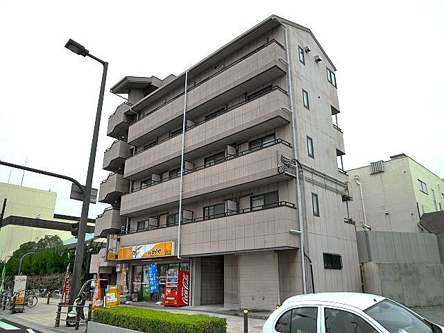 物件外観写真4　(外観写真)