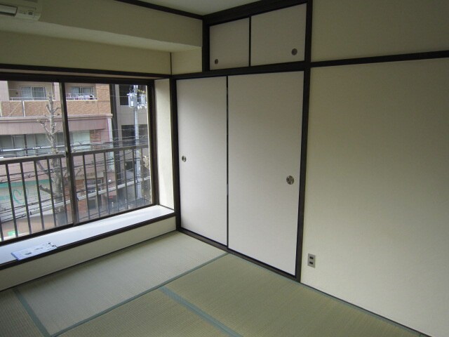 物件内観写真14　(居室)