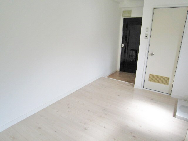 物件内観写真15　(居室)