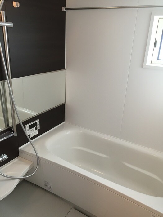 物件内観写真12　(バス／シャワールーム等)