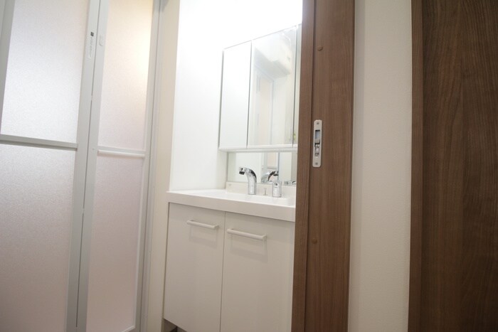 物件内観写真11　(洗面)