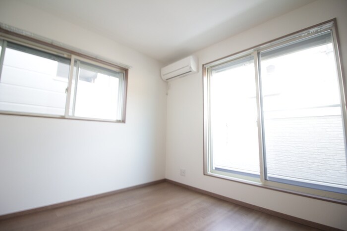 物件内観写真12　(居室)