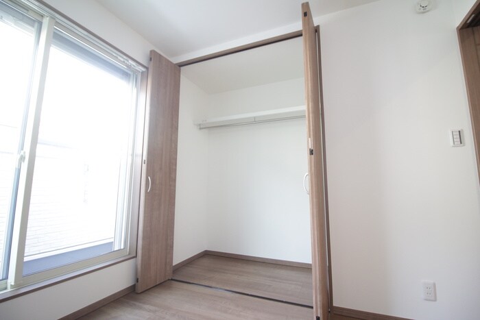 物件内観写真13　(収納)