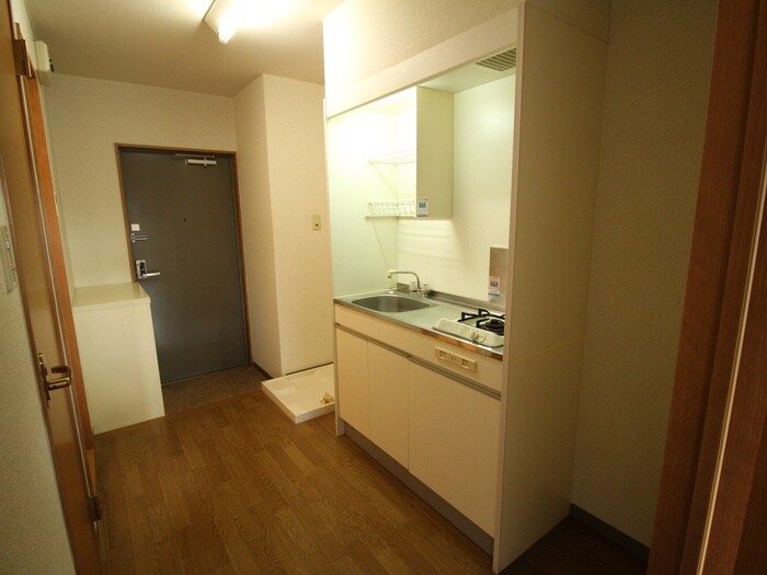 物件内観写真18　(廊下)