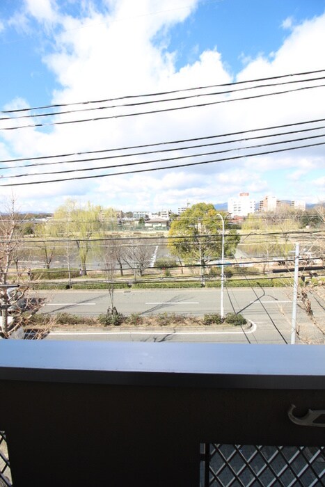 物件内観写真20　(室内からの展望)