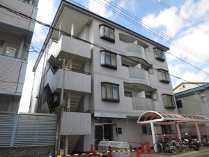 クレイドル外観写真