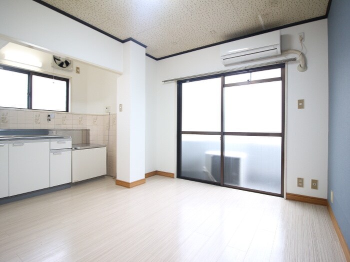 セントラル一乗寺の居室