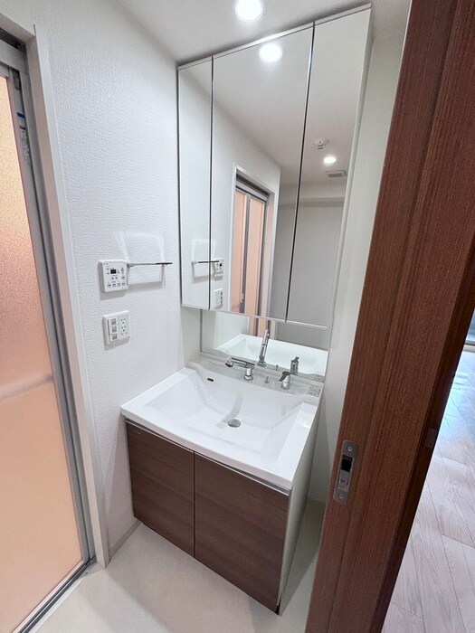 物件内観写真10　(洗面)