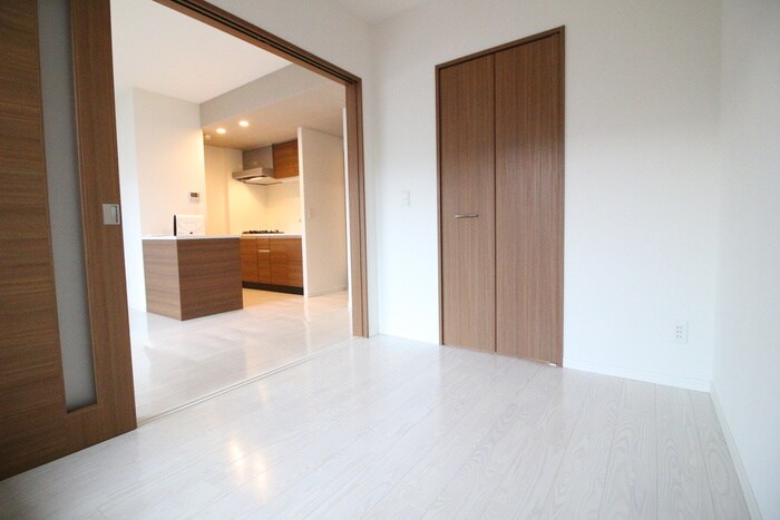 物件内観写真19　(居室)