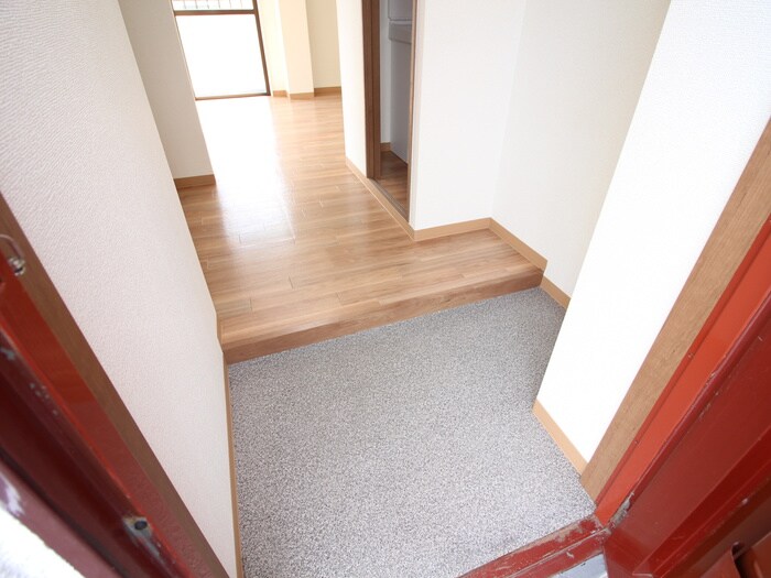 物件内観写真21　(玄関)