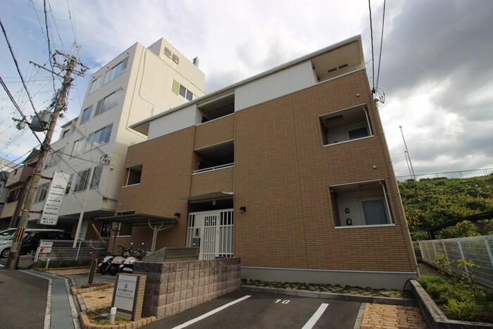 物件外観写真1　(外観写真)