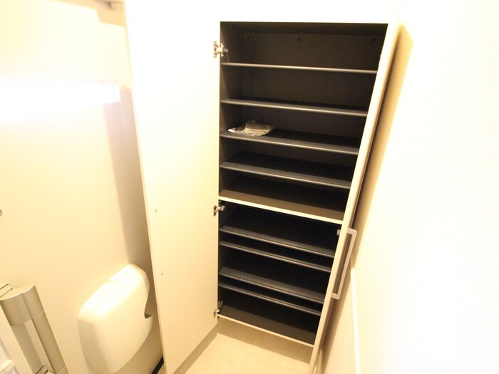 物件内観写真19　(靴箱)
