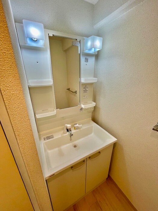 物件内観写真9　(洗面)