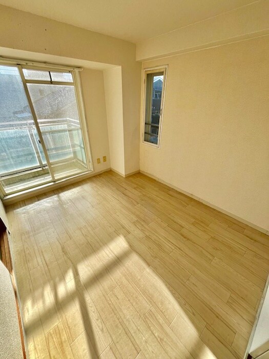 物件内観写真16　(居室)