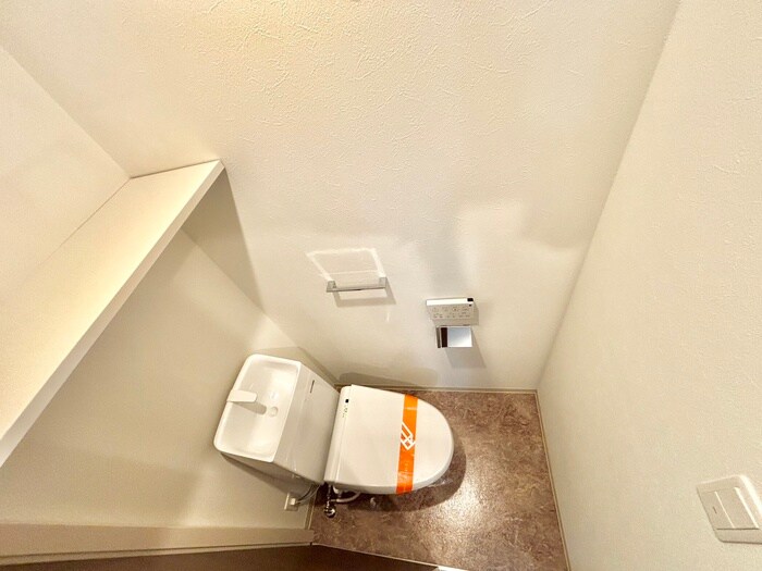 物件内観写真15　(トイレ)