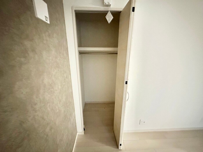 物件内観写真15　(収納)