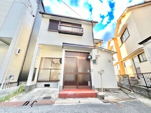 枚方市桜丘町貸家外観写真