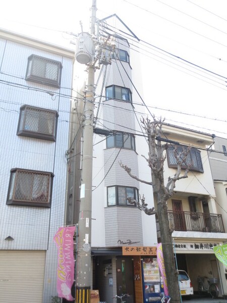 パ－クアベニュ－外観写真