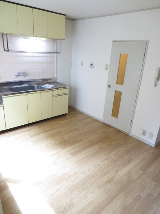 物件内観写真9　(居室)