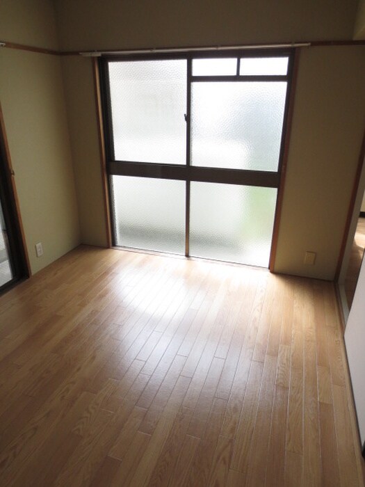 物件内観写真12　(居室)