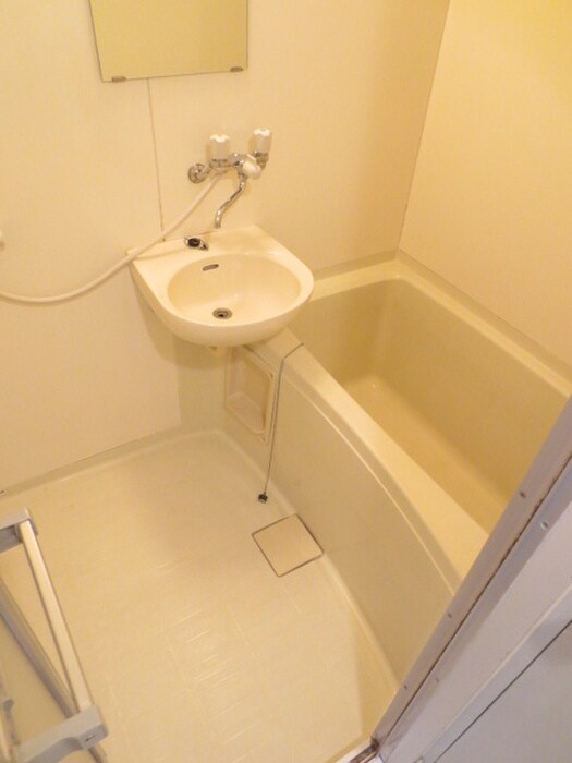 物件内観写真16　(バス／シャワールーム等)