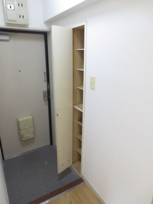 物件内観写真22　(靴箱)
