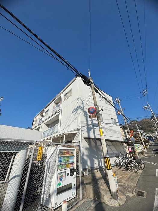 物件外観写真3　(外観写真)