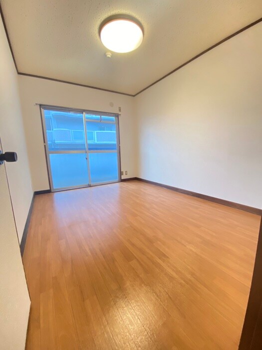 物件内観写真14　(居室)