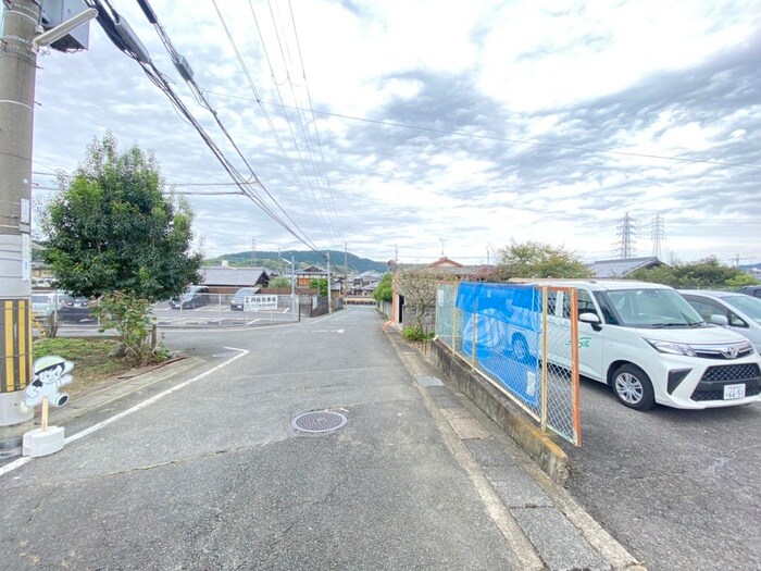 物件外観写真6　(周辺環境)