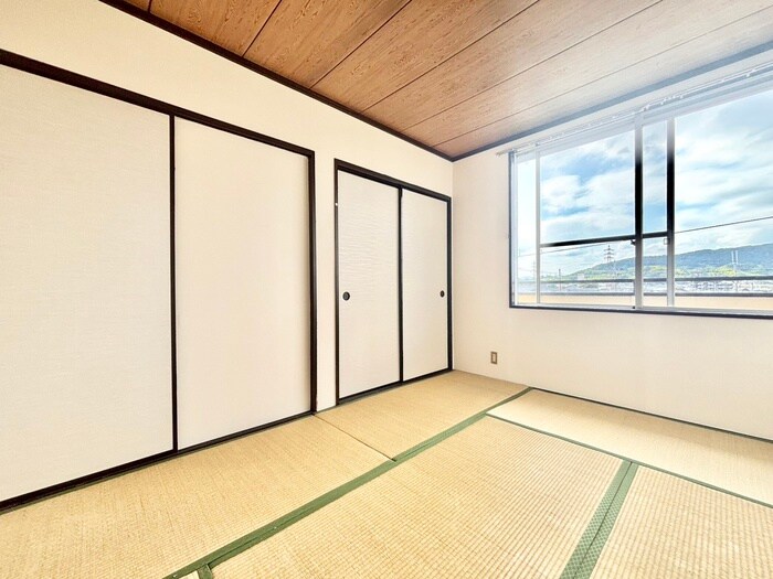 物件内観写真12　(居室)