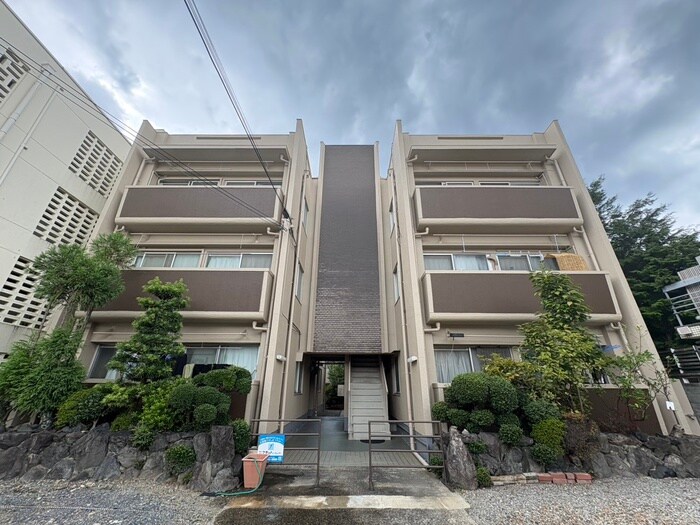 マンション藤の外観写真