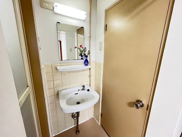 物件内観写真12　(洗面)