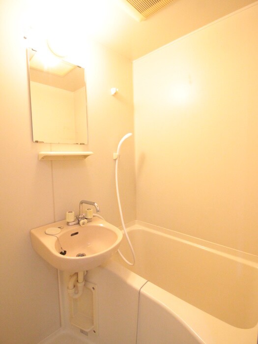 物件内観写真9　(バス／シャワールーム等)