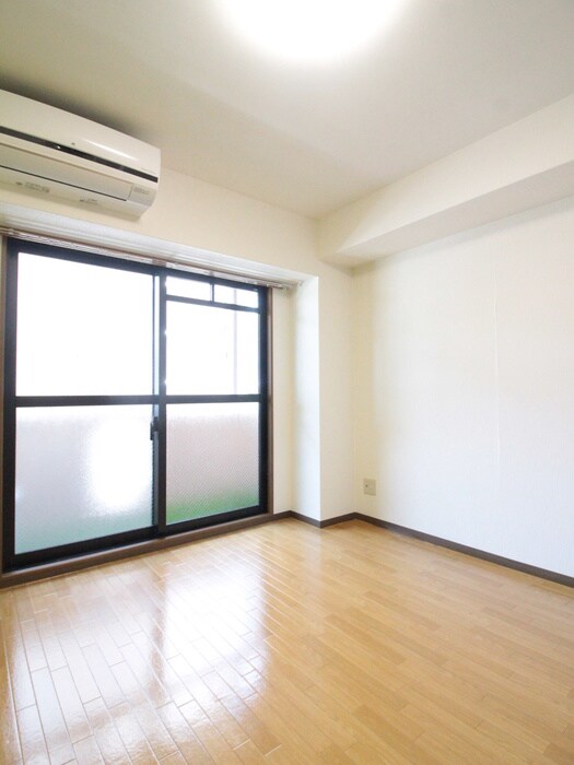 物件内観写真12　(居室)