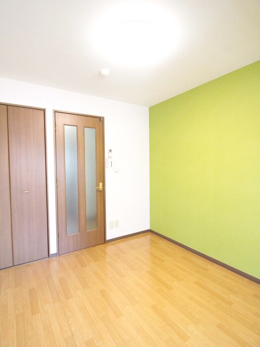 物件内観写真15　(居室)