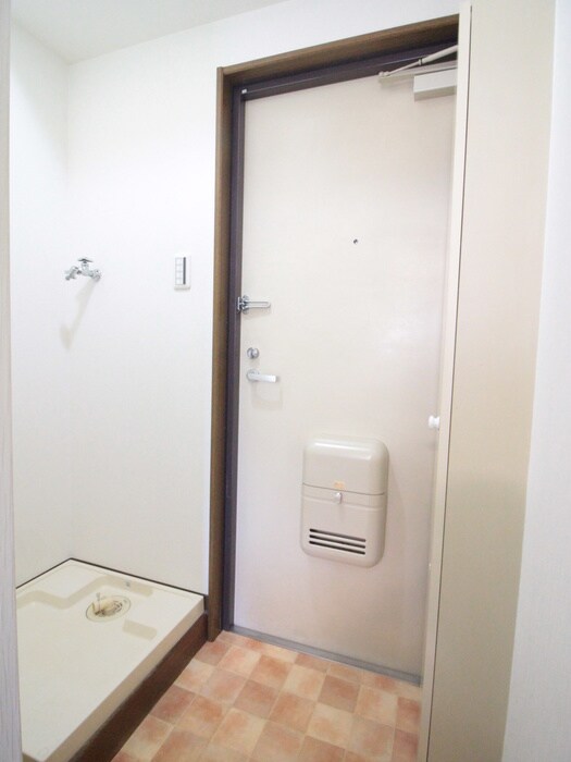 物件内観写真20　(玄関)