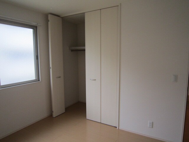 物件内観写真8　(収納)