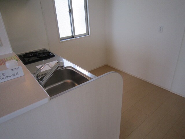 物件内観写真10　(キッチン)