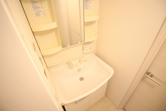 物件内観写真10　(洗面)