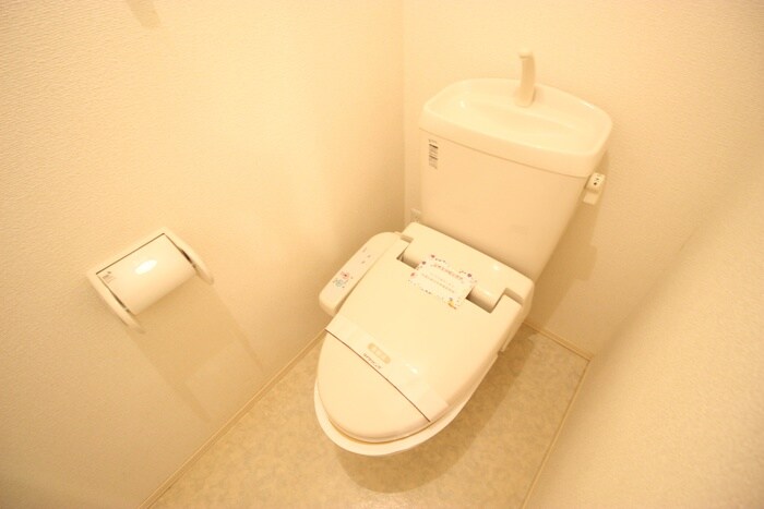 物件内観写真11　(トイレ)