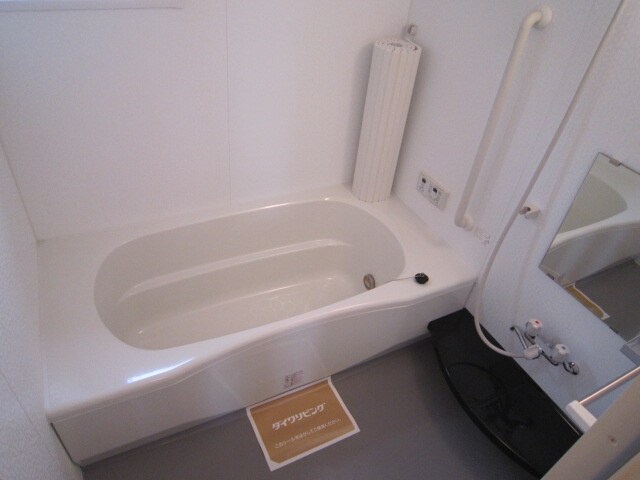 物件内観写真12　(バス／シャワールーム等)