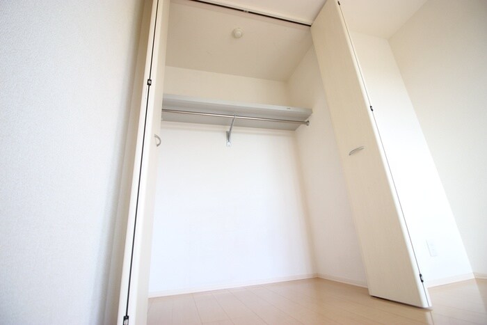 物件内観写真14　(収納)