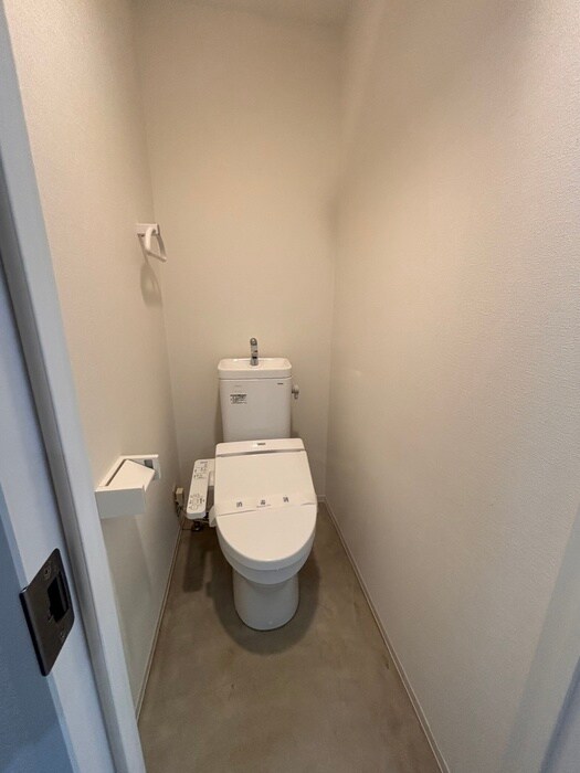 物件内観写真9　(トイレ)