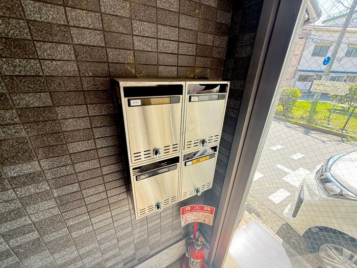 物件外観写真4　(建物設備)