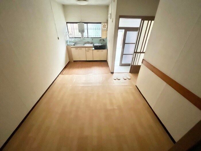 物件内観写真10　(居室)